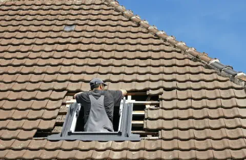 Pose de velux - Puymiclan